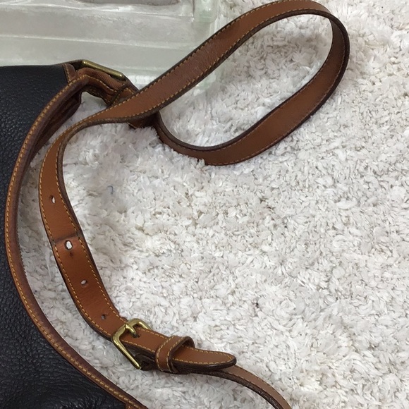 Dooney vintage AWL shoulder bag - Picture 13 of 13